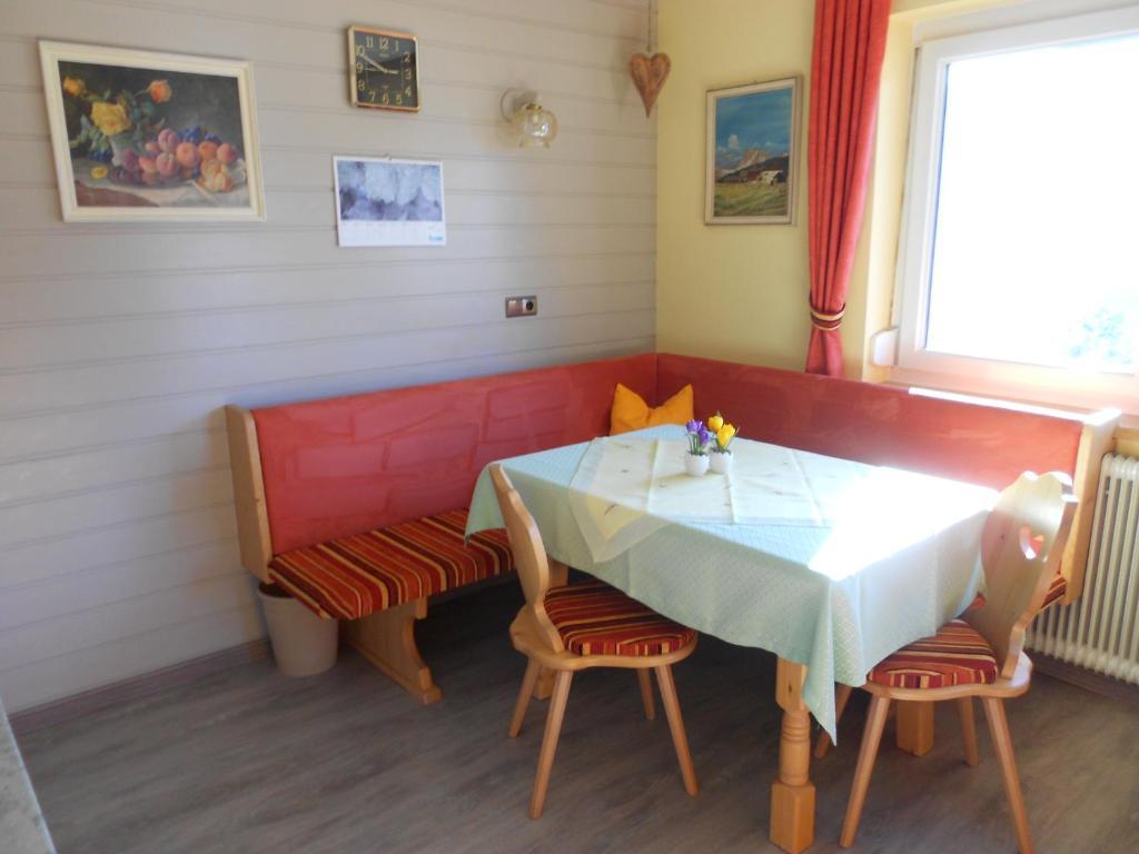 Haus Leitgeb Appartement Telfes im Stubai Kamer foto